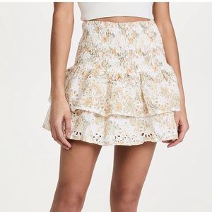 En saison mini skirt